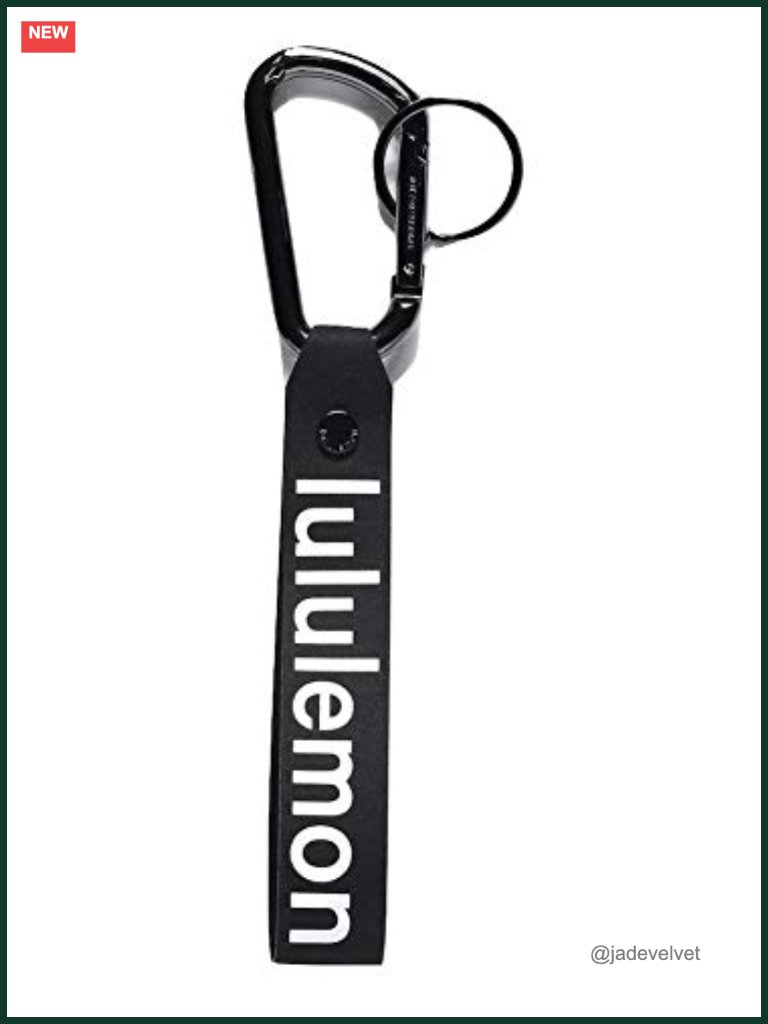 Aluminum Titanium Keychain Pull On Closure Anime Cartoon D Shape